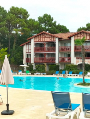 Appart-dans Résidence de vacances au coeur du Golf-Le domaine de Gascogne